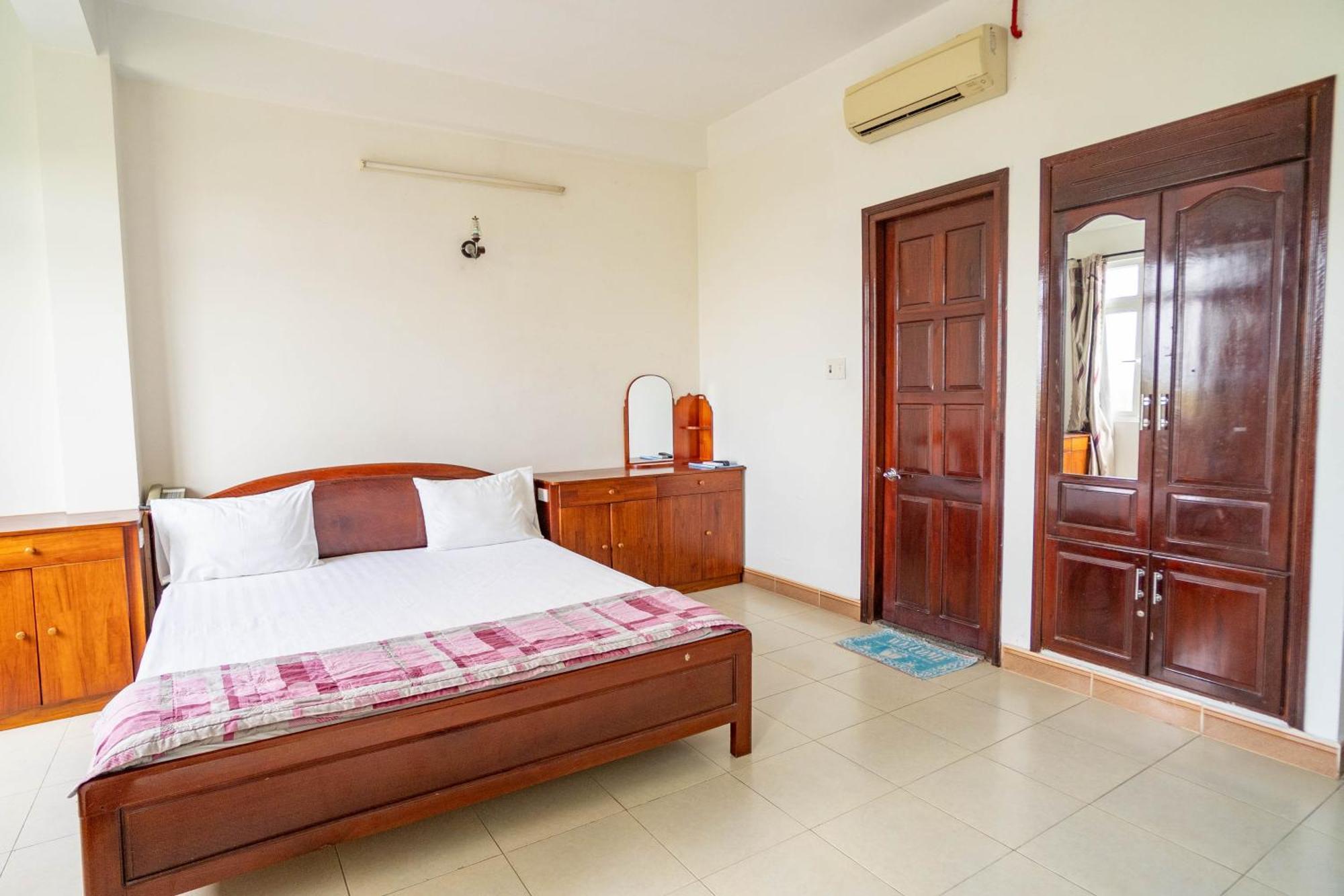 Lyly Hotel Danang Exterior photo