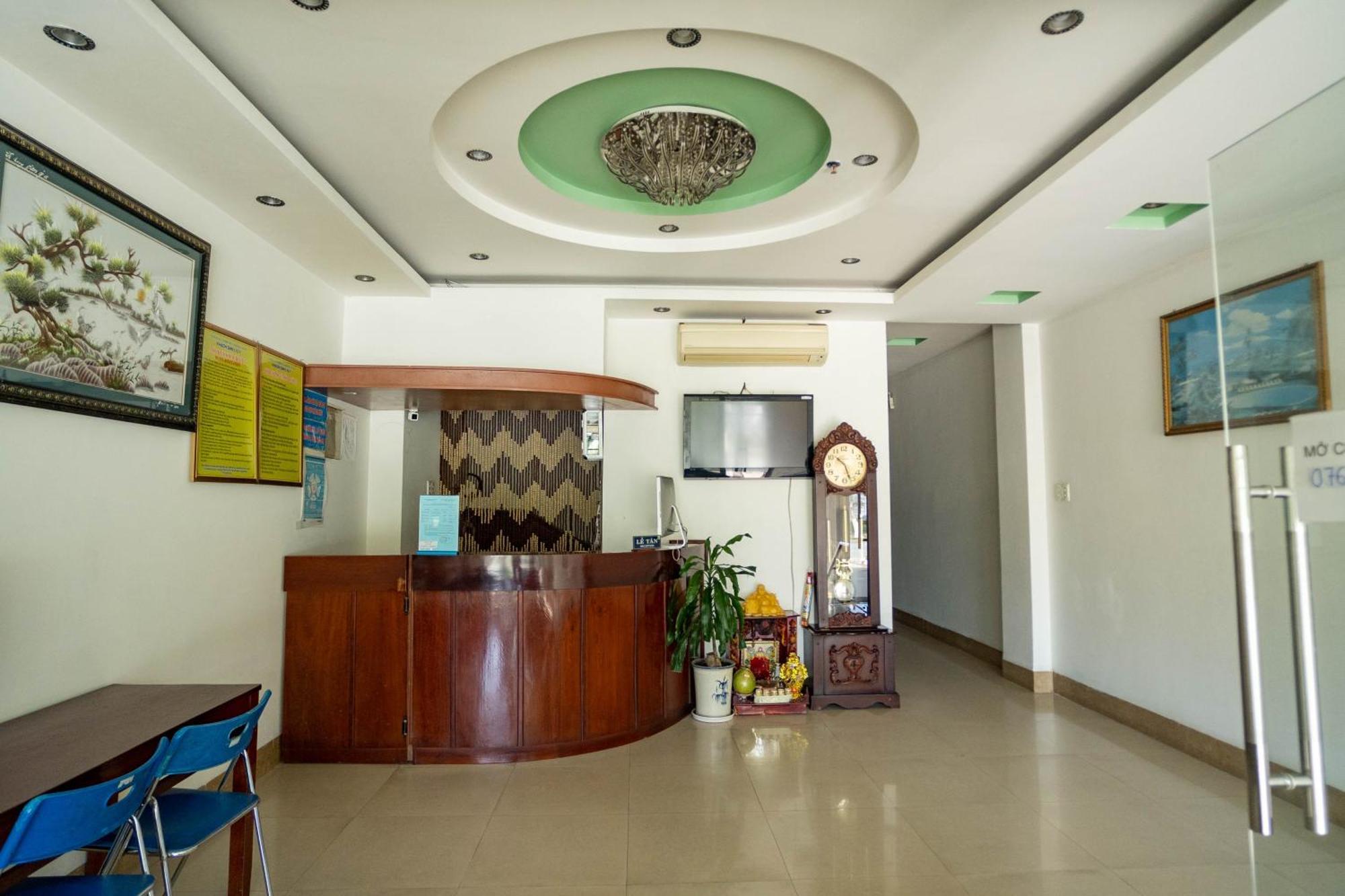 Lyly Hotel Danang Exterior photo